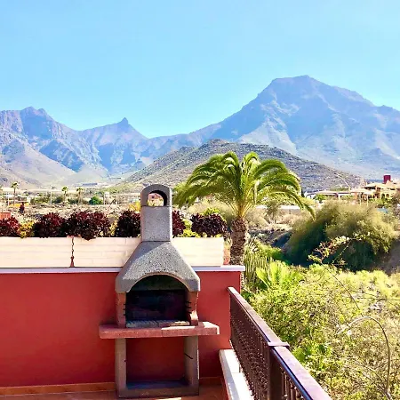 Del Duque With Private Pool Vila